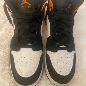 Jordan 1s Shattered Backboards Size 7Y $100 obo